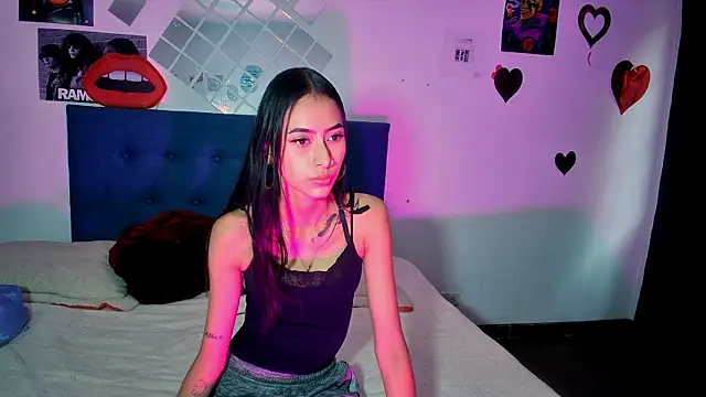 Snapshot of Amberx_Sweet chatting on September 17, 9:02 pm Amberx Sweet online show from September 17, 9:02 pm