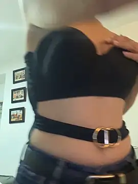 MireyaTorresGu online show from October 13, 1:30 am