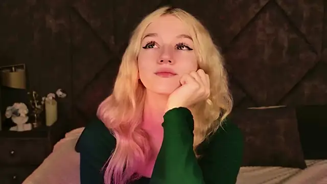 NaomiLoys online show from November 9, 11:06 am