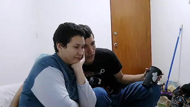 luxandracon23 online show from February 8, 12:58 am