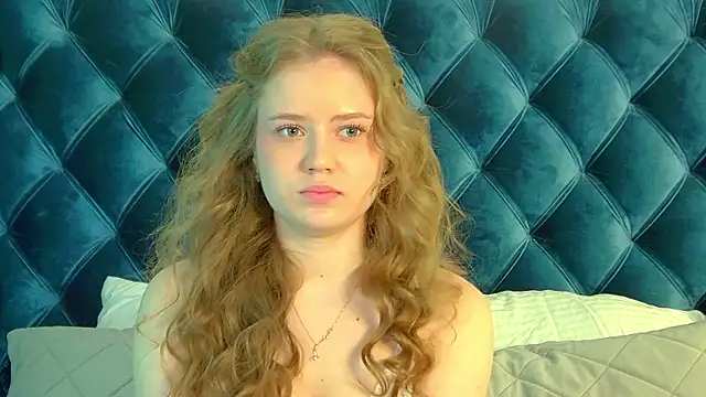 SelinSwarovski online show from March 24, 4:34 pm