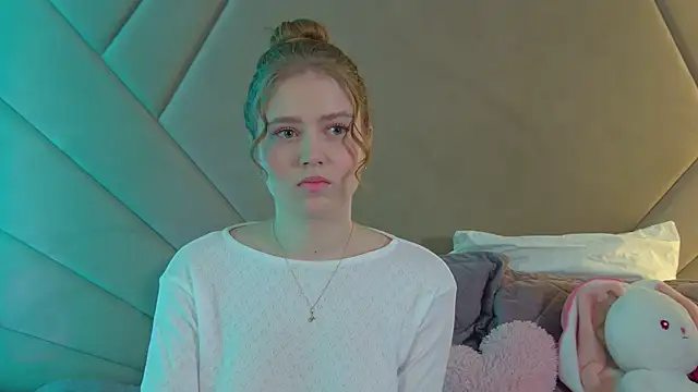 SelinSwarovski online show from March 4, 4:24 pm