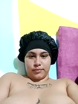 Marilin Jessie online show from October 28, 6:35 pm