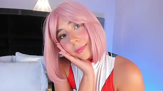 Snapshot of MelodyRey_ chatting on September 8, 10:42 pm MelodyRey online show from September 8, 10:42 pm