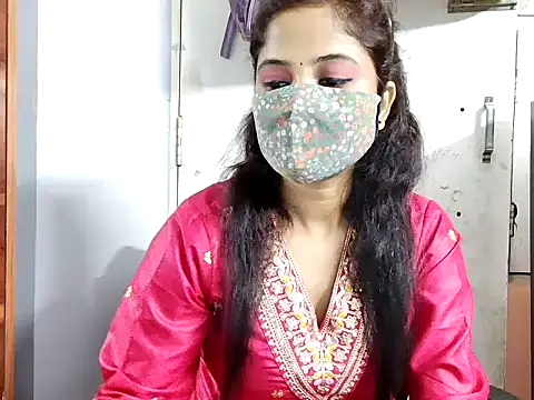 Snapshot of samosa73 chatting on October 19, 6:21 pm samosa73 online show from October 19, 6:21 pm