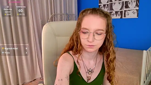 VioletShine online show from May 30, 1:31 pm