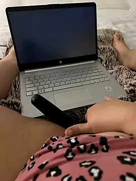Snapshot of SoshyBaby chatting on September 27, 10:17 pm SoshyBaby online show from September 27, 10:17 pm