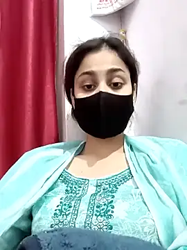 magicmoment00786 online show from December 5, 12:39 pm