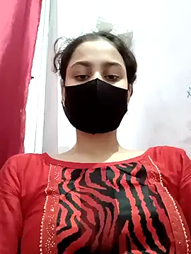 magicmoment00786 online show from September 16, 12:35 pm