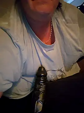 Yourfantasy1379 online show from June 25, 5:58 pm