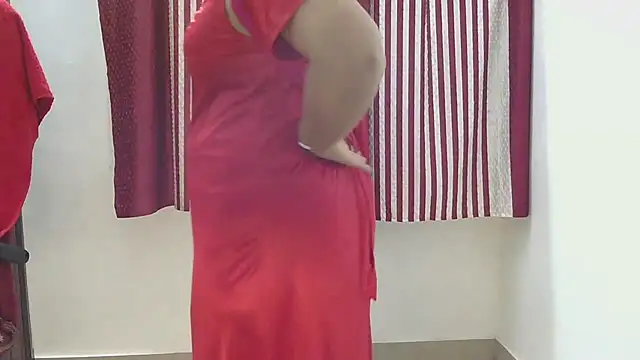 indian anu mallu online show from September 19, 5:45 pm