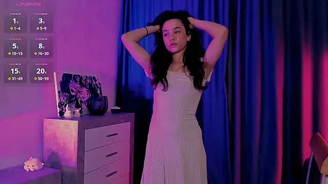 Snapshot of EmeliaReaper chatting on September 29, 8:36 pm EmeliaReaper online show from September 29, 8:36 pm