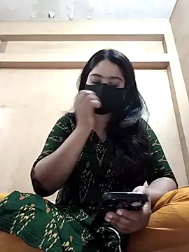 Magical Girl- online show from November 23, 3:31 am