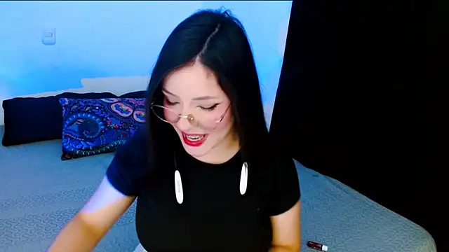 DollCam   online show from October 16, 1:41 am