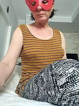 Vagabondainnamorata online show from April 1, 2:03 pm