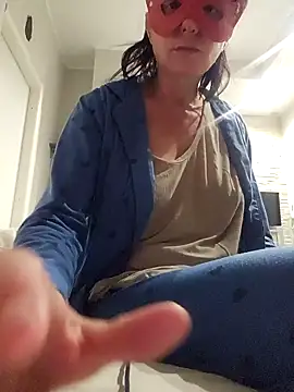 Vagabondainnamorata online show from December 1, 3:54 am