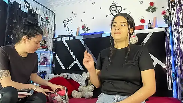 abby eemily online show from November 19, 12:38 pm