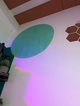 LollaByer online show from November 9, 11:11 pm