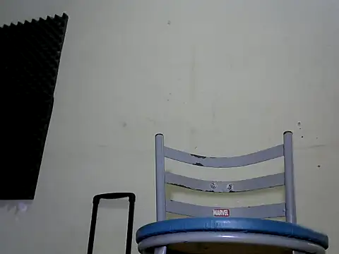 luanadoprive online show from March 29, 4:06 pm