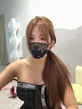 Selenaaaaa- online show from December 1, 2:53 pm