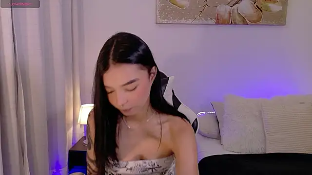 AnabelWolf online show from June 1, 4:09 pm