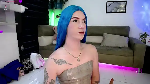 malybu  online show from November 9, 8:27 pm