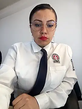 Snapshot of LIZ-06_ chatting on October 20, 1:58 pm LIZ-06 online show from October 20, 1:58 pm