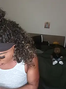 kobrashekyng online show from February 18, 1:49 am