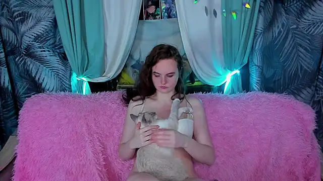 Snapshot of AmA_lia_ chatting on September 9, 1:33 pm AmA lia  online show from September 9, 1:33 pm