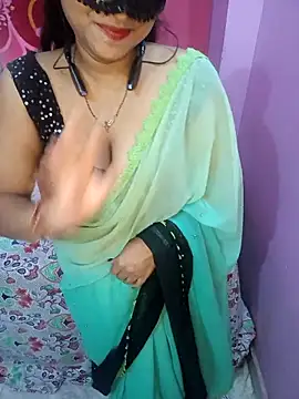 Sexy Mona Bhabhi online show from September 16, 2:52 am
