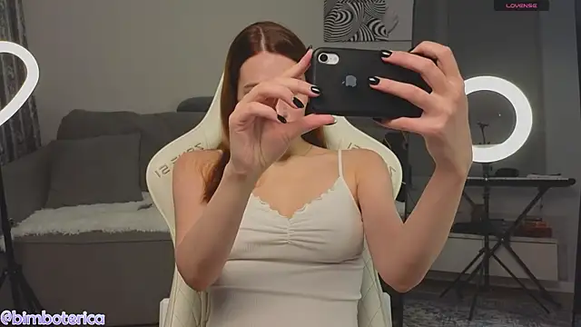 Snapshot of Misty_Rose chatting on September 26, 6:05 pm Misty Rose online show from September 26, 6:05 pm