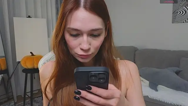 Snapshot of Misty_Rose chatting on October 8, 3:05 pm Misty Rose online show from October 8, 3:05 pm