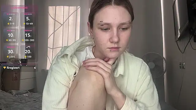 MoiraHavins online show from March 20, 7:24 am