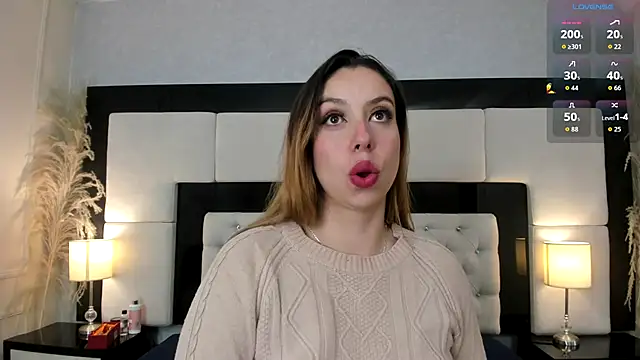 CarlaRossi  online show from September 21, 7:34 pm