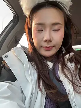 ChuChu1991 online show from December 15, 7:57 am