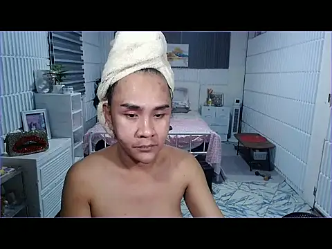 MS SexCum InternationalTS online show from November 25, 4:42 pm