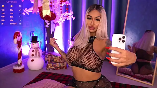 GoldenAmber online show from December 19, 6:16 am