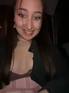 VelvetVixenI online show from March 7, 6:04 pm