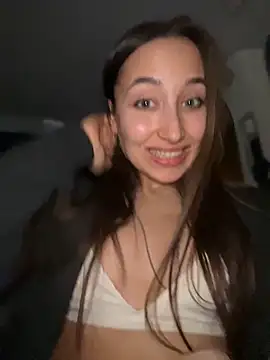 VelvetVixenI online show from December 18, 8:35 pm