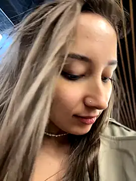 VelvetVixenI online show from September 18, 2:37 pm