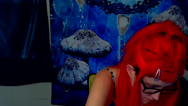  hellostormy  online show from November 18, 7:04 pm