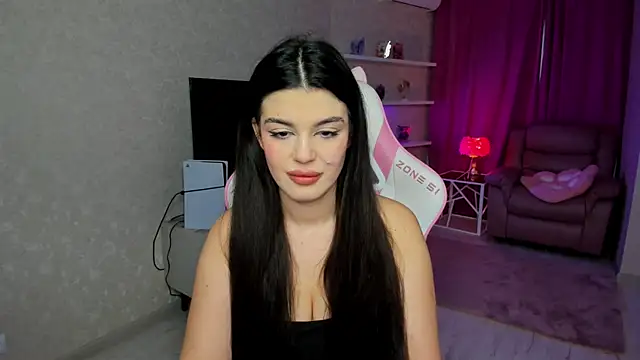 AlluringAriel online show from April 2, 11:19 am