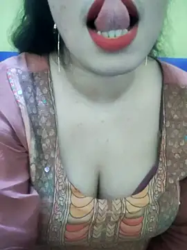 Snapshot of Haniya-143 chatting on September 26, 10:07 pm Haniya-143 online show from September 26, 10:07 pm