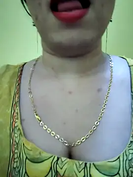 Snapshot of Haniya-143 chatting on October 9, 11:20 pm Haniya-143 online show from October 9, 11:20 pm
