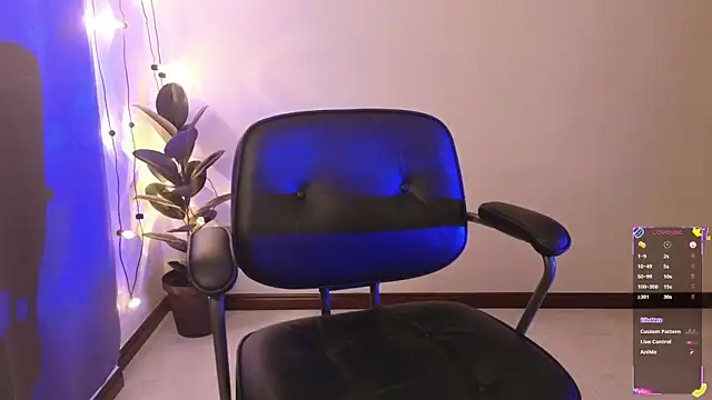 Lia madame online show from November 25, 6:31 pm