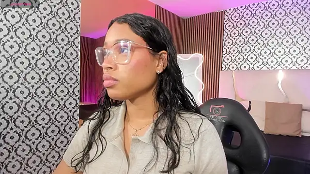 penelope tay1 online show from February 4, 3:09 am