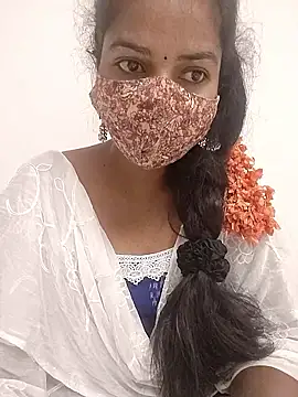 Snapshot of Sumathi_1176 chatting on October 18, 9:01 am Sumathi 1176 online show from October 18, 9:01 am