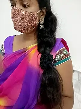 Snapshot of Sumathi_1176 chatting on October 19, 9:11 am Sumathi 1176 online show from October 19, 9:11 am