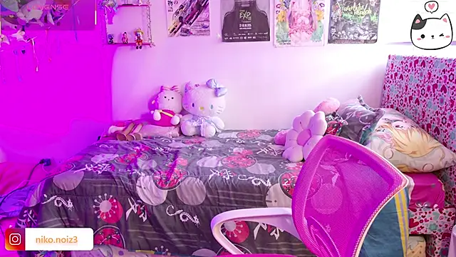 lady noize online show from February 2, 7:35 pm