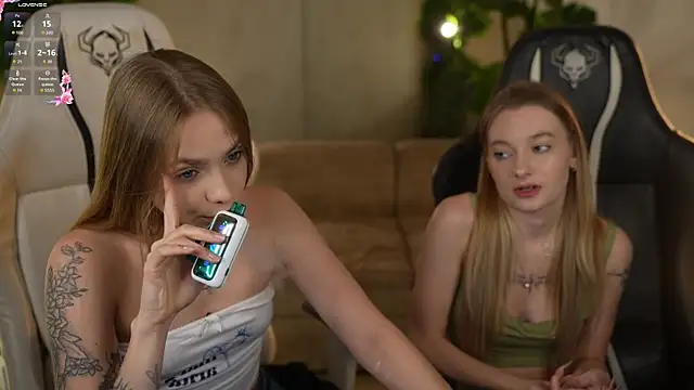 Ewa Pearl online show from November 20, 3:24 pm